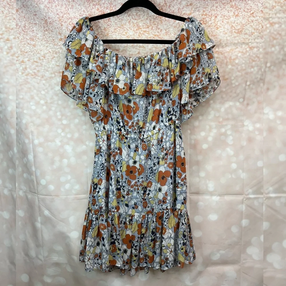 Alexis Floral Ruffle Dress in Vintage Blossom - Picture 3 of 11